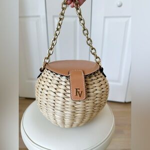 Frances Valentine Honeypot wicker round purse